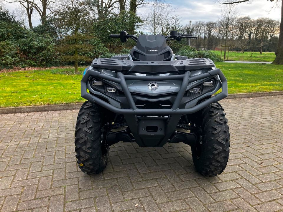 CAN AM OUTLANDER DPS 1000R *MODELL 2023* LOF * AKTION* in Westerstede
