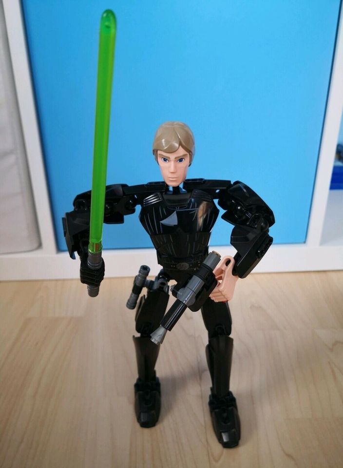 Lego 75110 Star Wars Luke Skywalker - Buildable Figures in Ludwigsau