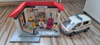 Playmobil 5012 Clinic / Klinik / Ambulanz mit Notarztwagen Hessen - Friedberg (Hessen) Vorschau