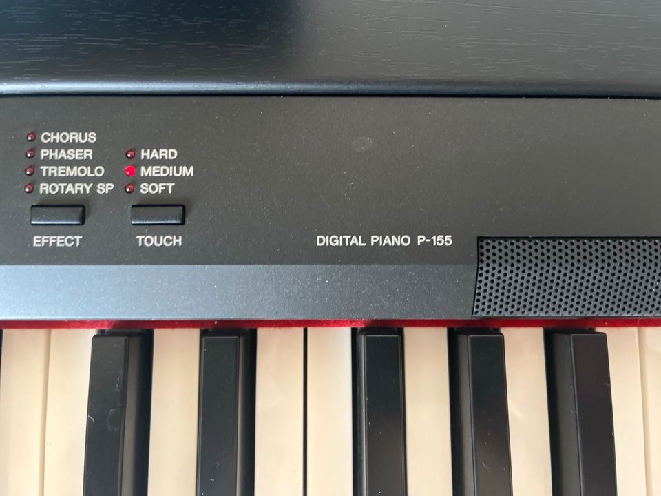 Yamaha Digital Piano / Klavier - P155 B mit Top Zubehör in Heidelberg