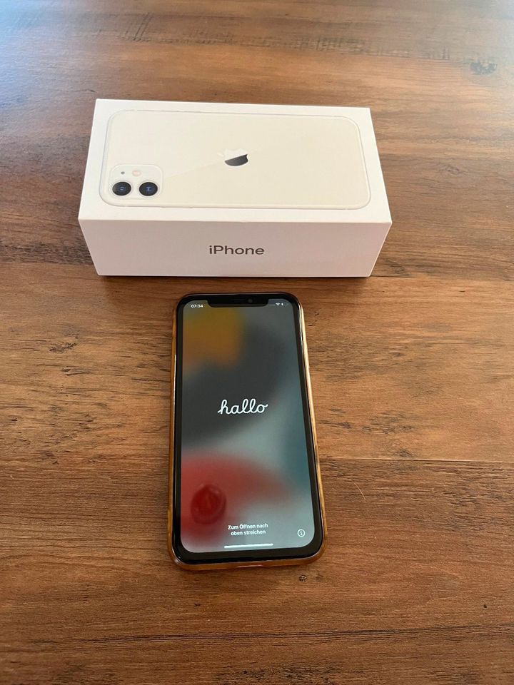 iPhone 11 64GB weiß -Top zustand !!! in Heilbronn