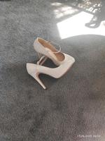weiße Heels Nordrhein-Westfalen - Ennigerloh Vorschau