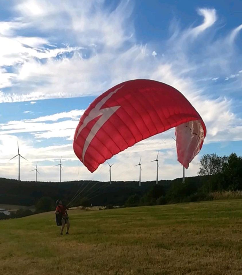 Nova Prion 25 Red moon, Gleitschirm, Paragleiter in Ottweiler