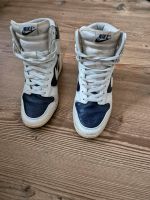 Nike Air Dunk Sky High lila weiß Gr. 39/US 8 Nordrhein-Westfalen - Geldern Vorschau