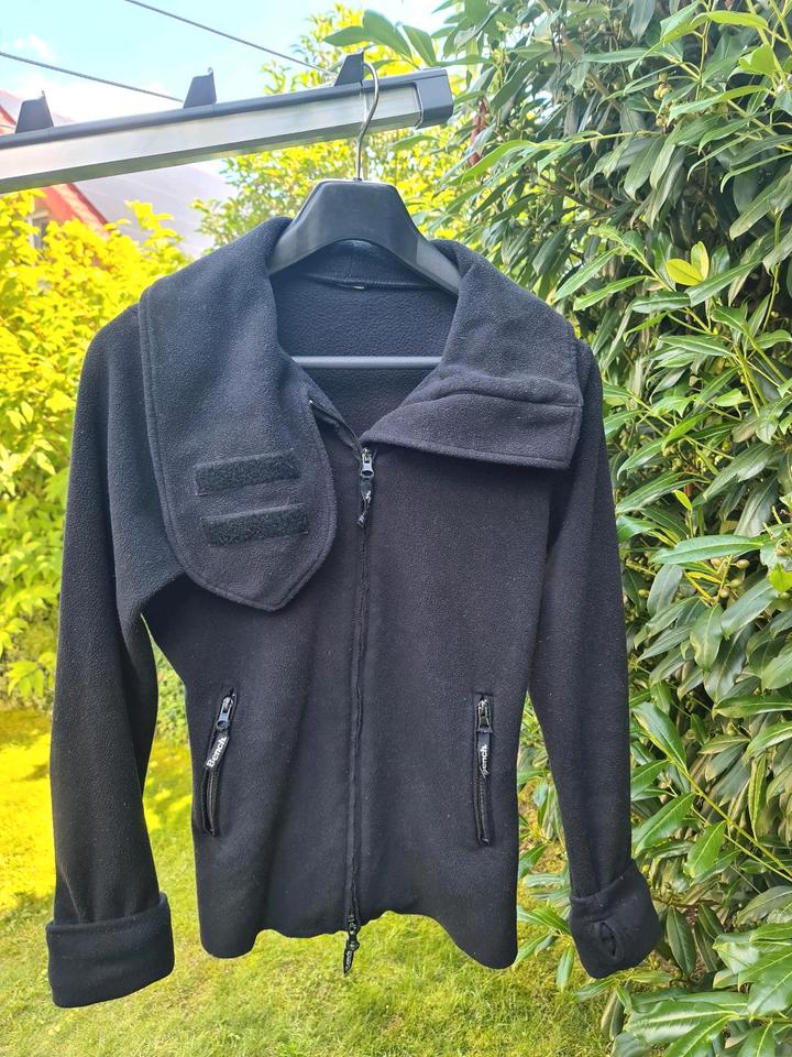 Bench Sweatjacke mit Daumenloch Fleecejacke langer Ärmel in Bad Oeynhausen