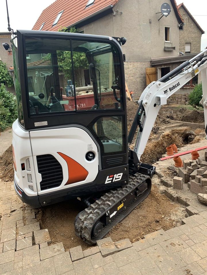 Minibagger Vermietung Bobcat 1,9 Tonnen Mieten leihen in Bad Duerrenberg