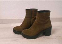 ❤️ HALLHUBER Stiefel Stiefelette, Gr. 38, Wildleder oliv/khaki Nordrhein-Westfalen - Marienheide Vorschau