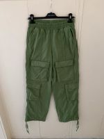 Bershka Chunky Cargo Baggy Hose Gr XS Khaki neuwertig Innenstadt - Köln Altstadt Vorschau