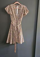 Kleid/ Sommerkleid geblüht  Gr 38 / M Niedersachsen - Drage Vorschau