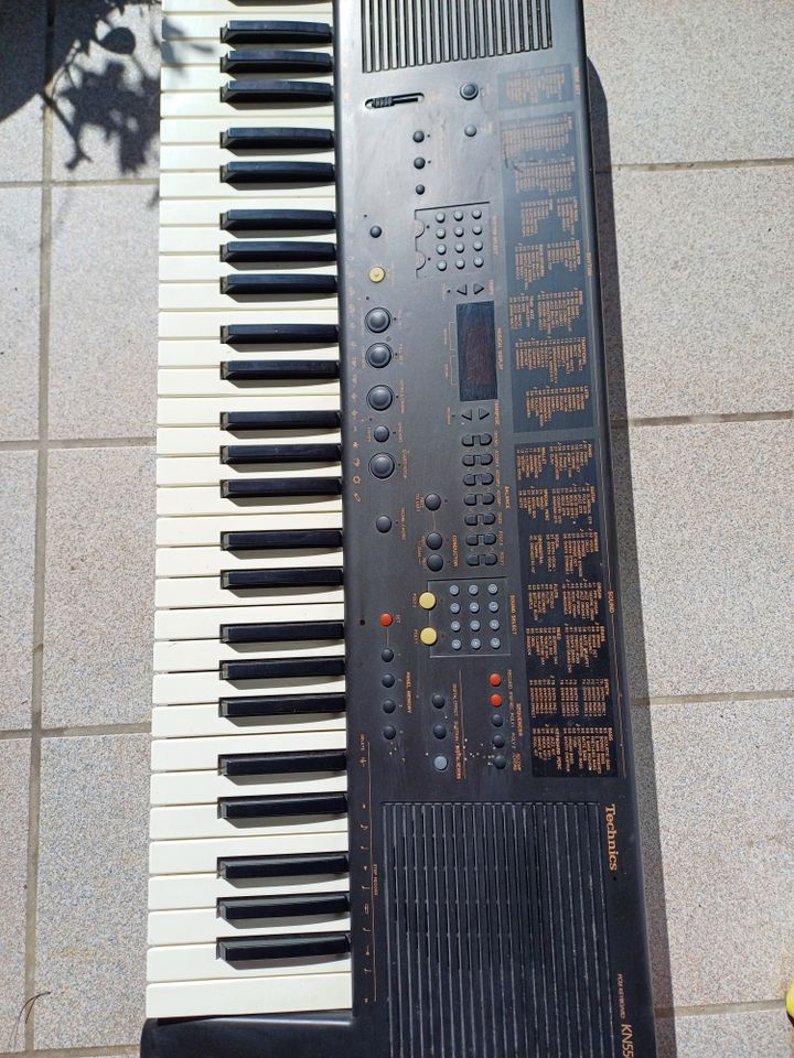 Keyboard Technics in Idar-Oberstein