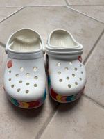 Crocs Regenbogen Gr C12  Gr 29/30 Bayern - Allershausen Vorschau