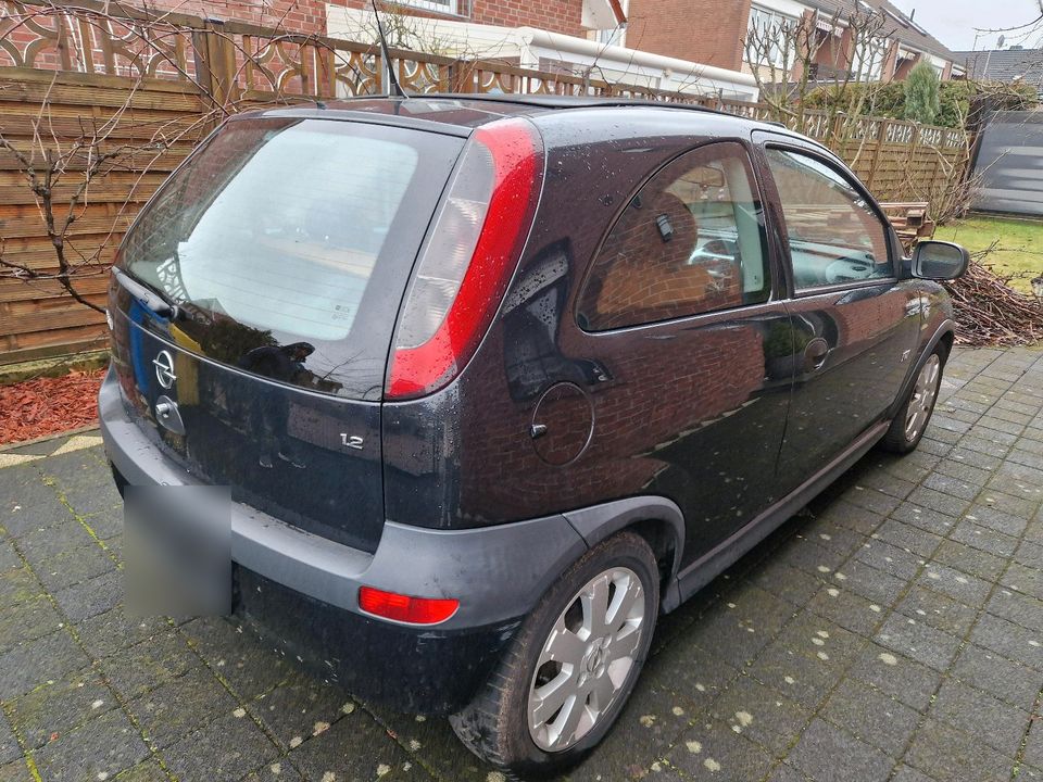 Auto Opel Corsa C Automatik in Neuss