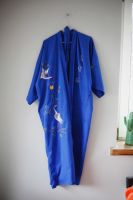 Asiatischer Kimono Bademantel Handbestickt Reiher Blau dunkelblau Wandsbek - Hamburg Marienthal Vorschau