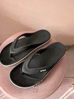Crocs Flip Flop schwarz Größe 39/40 M7 W9 Köln - Porz Vorschau