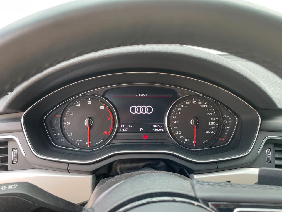 AUDI A4 Avant Pano/Navi/AHK in Wolfsburg