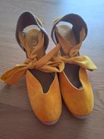 Unisa Espadrillos Sandaletten neu gelb Gr. 40 Bayern - Pfarrkirchen Vorschau