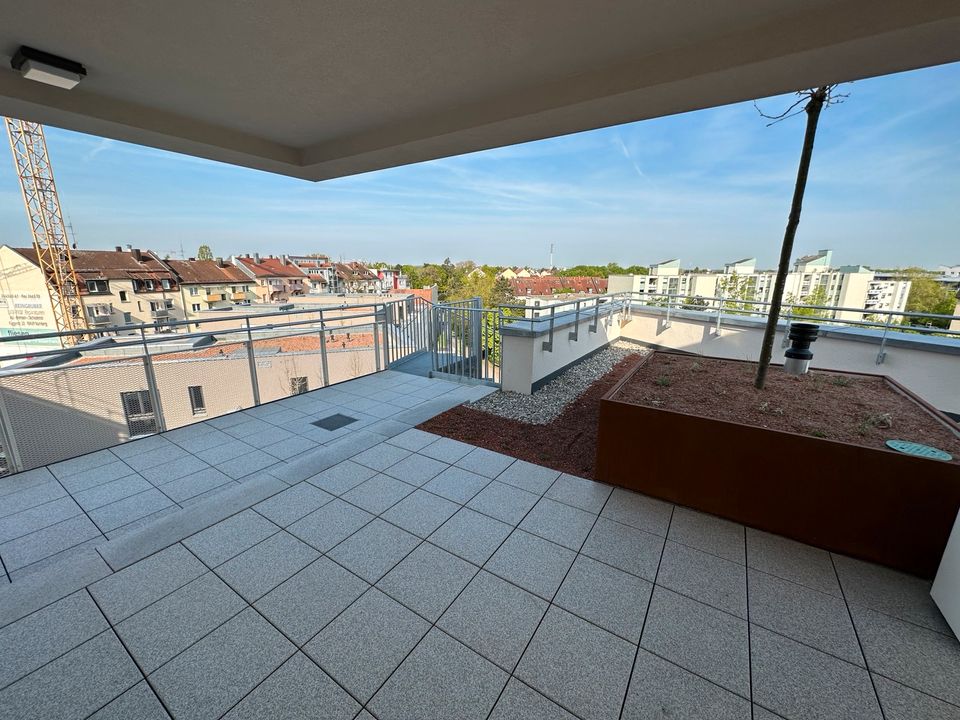 Vollmöbliertes Apartment mit Balkon inkl. Internet und Strom in Nürnberg (Mittelfr)