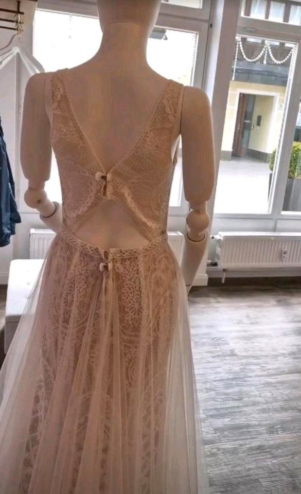Brautkleid / Hochzeitskleid / Boho / Spitze in Fürth