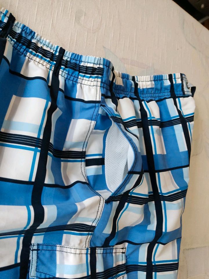 Badehose CMP Gr. XXL blau weiß kariert mit Innenhose in Kissing