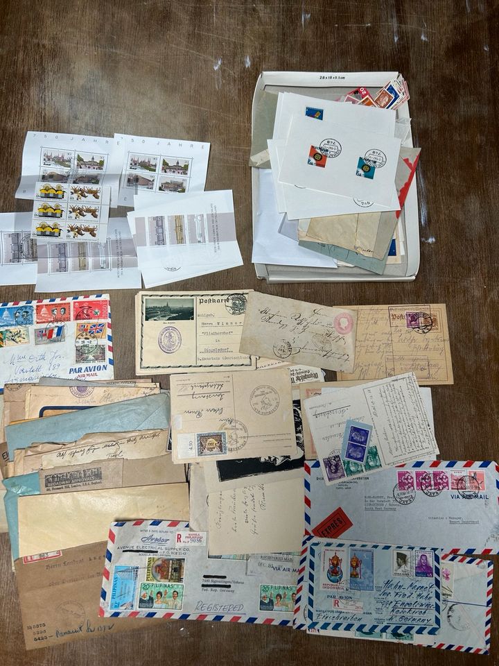 Postkarten, Briefe, Luftpost, Briefmarken in Sigmaringen