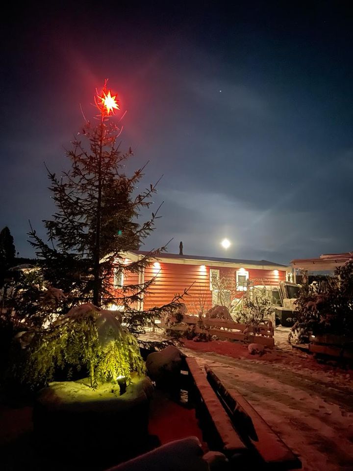 Neu renovierte, voll möblierte Campinghütte / Tiny House in Seesen