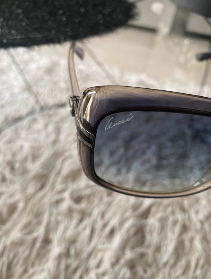 Gucci Sonnenbrille in Reinbek