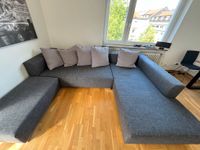 Sofa in sehr gutem Zustand. München - Maxvorstadt Vorschau