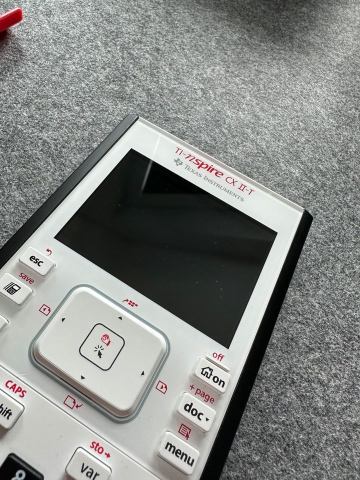 GTR Texas Instruments TI-nspire CX II-T mit Schutzcase und Buch in Bochum