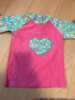 UV Shirt pink mit Blumenmuster 98 Nordrhein-Westfalen - Lohmar Vorschau