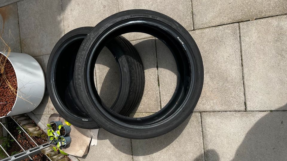 245 35 R20 Sommerreifen 2X Bridgestone in Frankfurt am Main