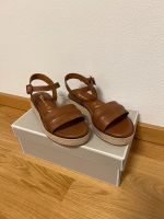 Tamaris Sandalen / Espadrilles NEU Gr. 36 braun Bayern - Deggendorf Vorschau