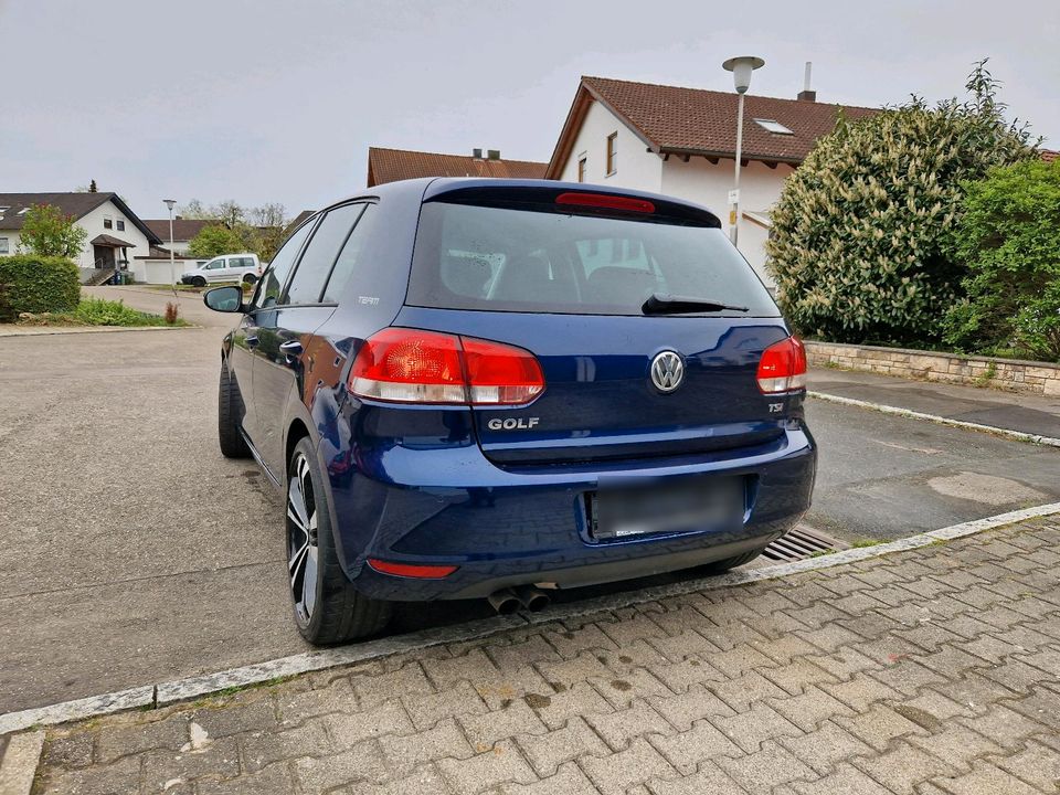 VW Golf VI 1.4 TSI / Navi / Tempo / 19 Zoll / PDC Vorne & Hinten in Tübingen