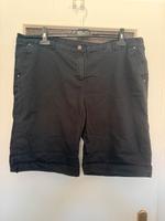 Damen Shorts Canda Gr.50 Hessen - Rüsselsheim Vorschau