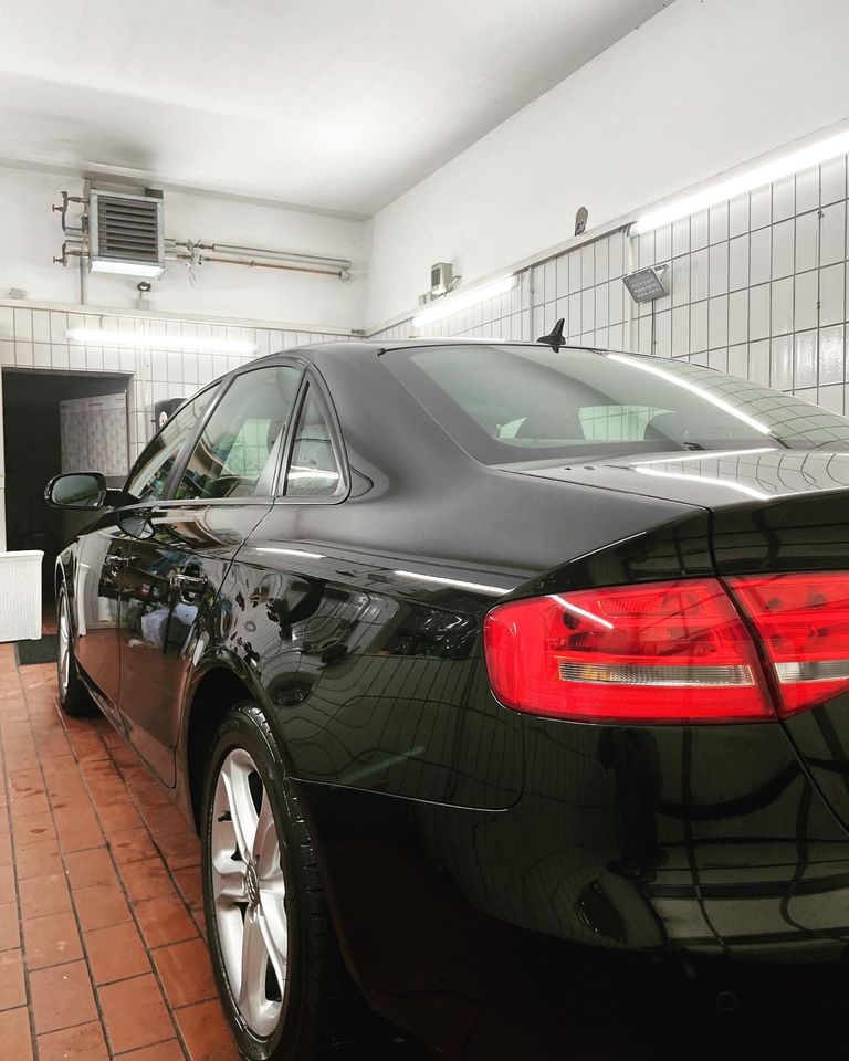 Aufbereitung - Autoreinigung - Polieren . Car detailing in Nürnberg (Mittelfr)