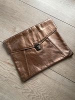 Leder Clutch Metallic Bronze Braun Gold NEU Nordrhein-Westfalen - Bad Driburg Vorschau