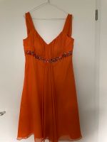 Oranges Kleid mit Raffungen und Steinchen, GR 40 Hessen - Maintal Vorschau