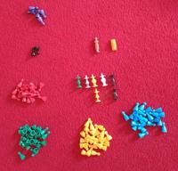 DDR Spielfiguren, Zwerge, Hütchen, Auto, Puppe Sachsen - Wurzen Vorschau