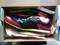 Brooks PR LD 4:10 in 44.5 US10.5 UK9.5 28.5cm schwarz rot Wandsbek - Hamburg Marienthal Vorschau