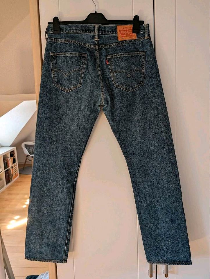 2 x Jeans Levis 501 Größe W32 und W33/L32 NEU und ungetragen in Bad Dürkheim