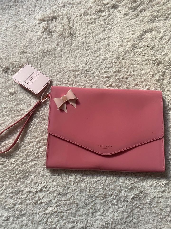 Ted Baker Clutch ungetragen in Hannover