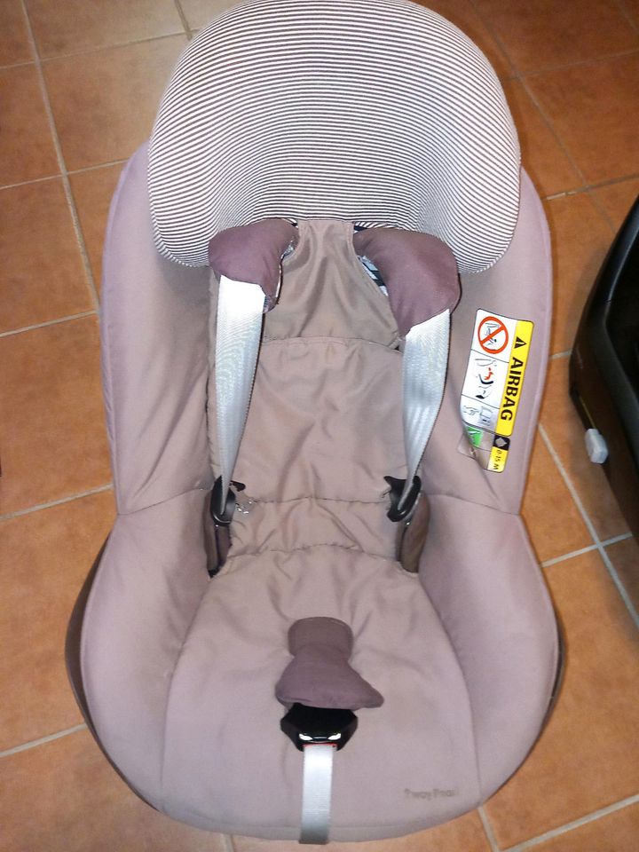 Maxi Cosi Kindersitz, Isofix + Basisstation. in Wald-Michelbach