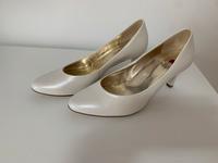 Pumps weiß Högl Brautschuhe Bayern - Freilassing Vorschau
