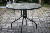 Tisch rund Glasplatte grau 1m sehr gepflegt Garten Balkon Leipzig - Lindenthal Vorschau