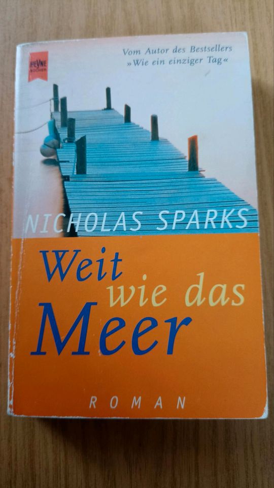 Taschenbuch "Weit wie das Meer" Roman von Nicholas Sparks in München