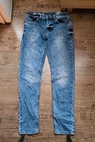 Jeans Röhren Hose Herren Gr. S W30 L32 Slim Schleswig-Holstein - Lübeck Vorschau