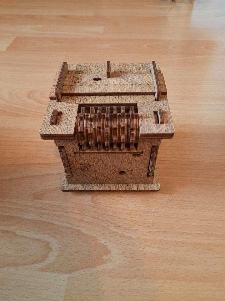 Cluebox - Escape Room in a Box - Schrödingers Katze in Ichenhausen