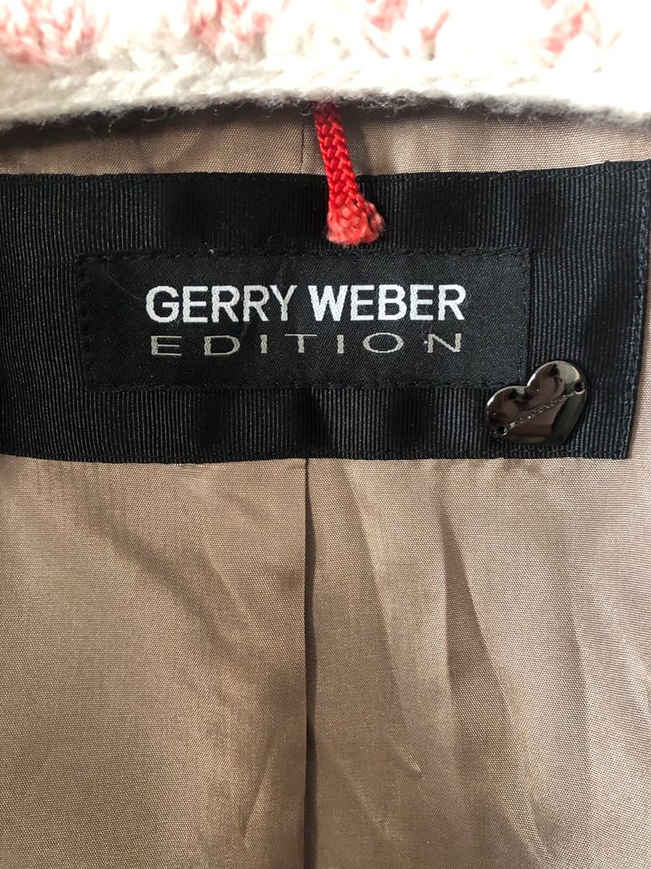 Jacke Winterjacke Gerry Weber taupe neuwertig in Konstanz