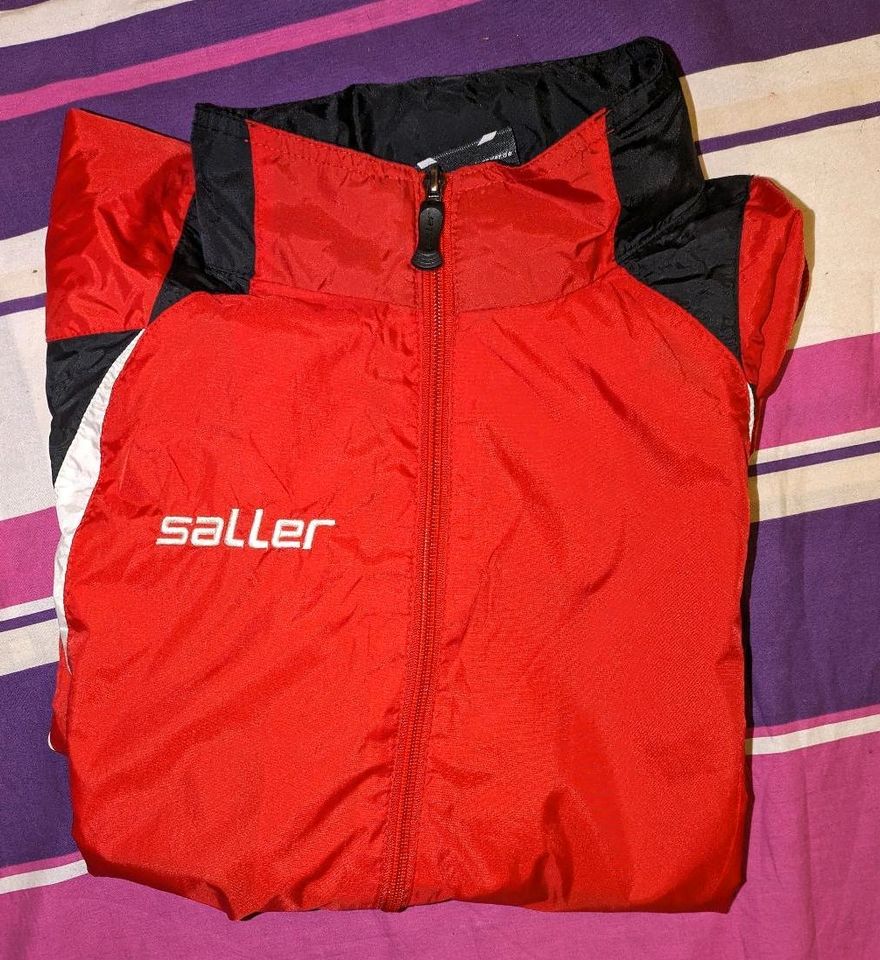 Saller Trainingsjacke/ Windjacke Größe 164 in Sondershausen