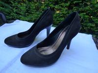 Pumps, schwarz, Gr. 38 Niedersachsen - Steyerberg Vorschau
