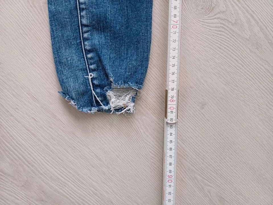 Jeans paket oder einzeln gr. 152 158 in Frankfurt am Main